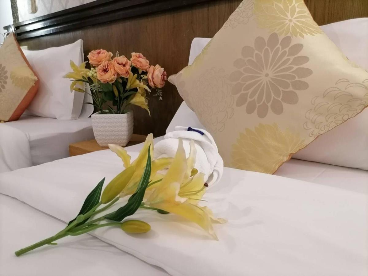 Nj Patong Hotel Luaran gambar